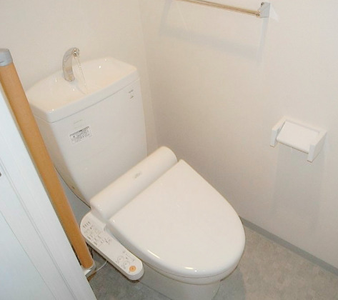 トイレ　落ち着いたトイレです