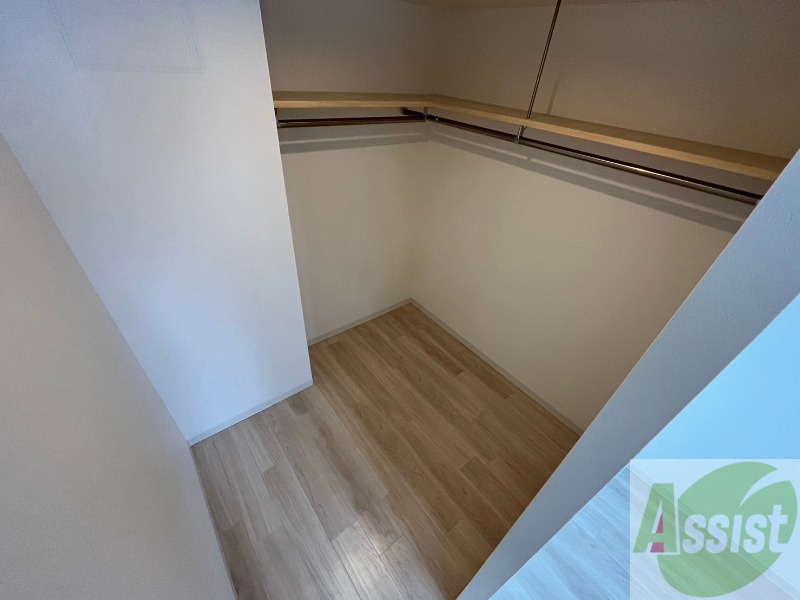 収納　嬉しいウォークインクローゼット仕様です！！