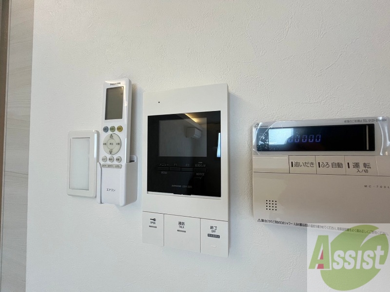 バルコニー　モニタ付インターホンです。セキュリティ面も安心ですね！