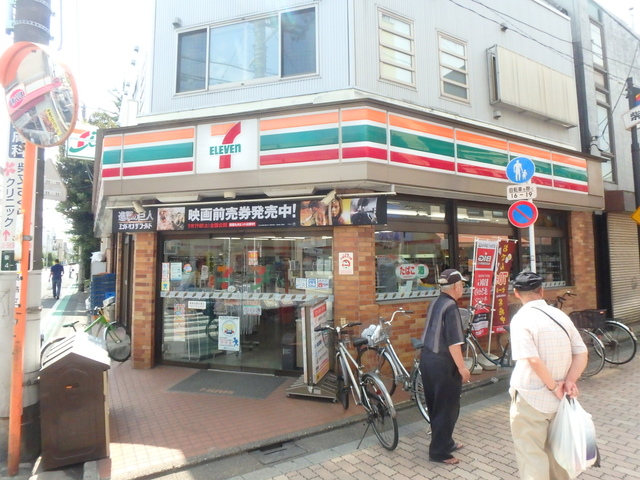 コンビニ　セブンイレブン柴又駅前店（コンビニ）まで550m