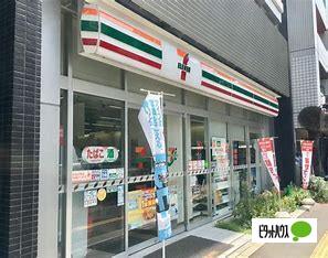 コンビニ　セブンイレブン文京本郷３丁目店（コンビニ）まで168m