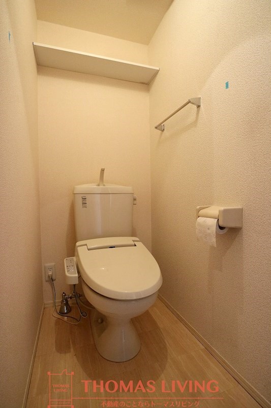 トイレ　写真は別号室です。