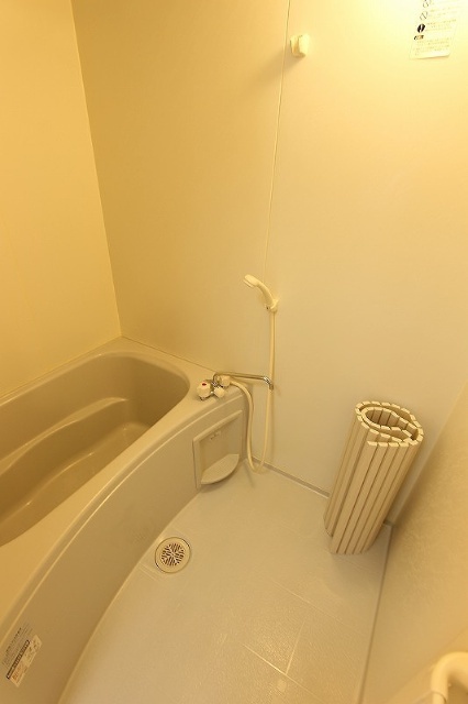 バス・シャワールーム　※現況を優先します。