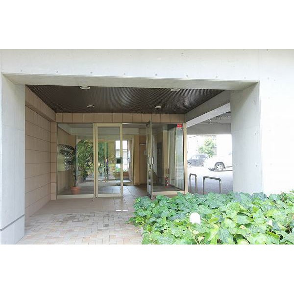 エントランス　セント公園通り