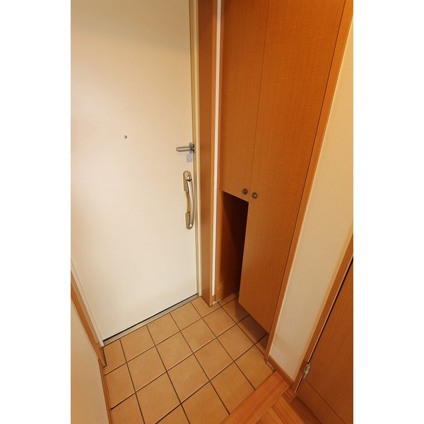 玄関　※現況を優先します。