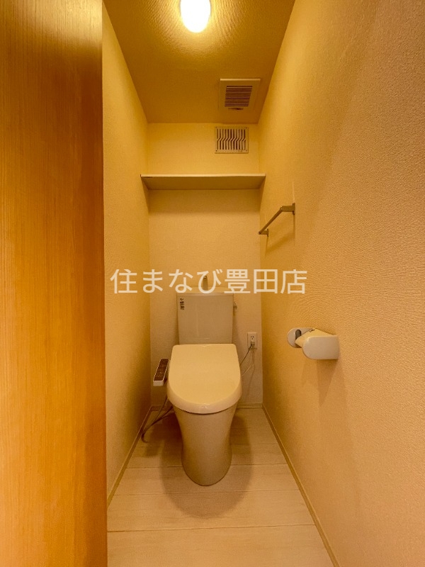 トイレ　別部屋写真