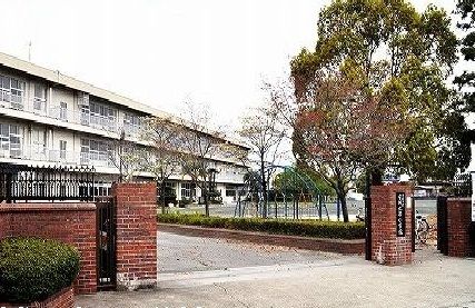 小学校　安城北部小学校（小学校）まで450m