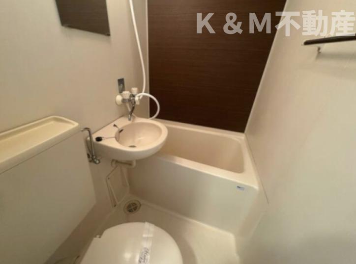 トイレ　落ち着いたトイレです