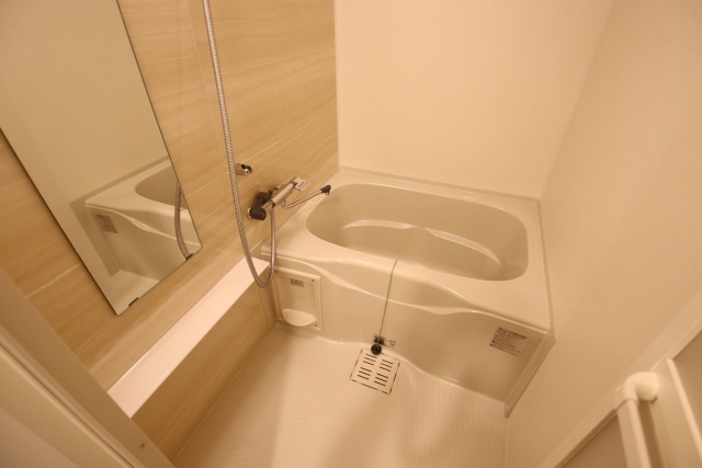 バス・シャワールーム　※別室の参考写真の為、現況優先です。