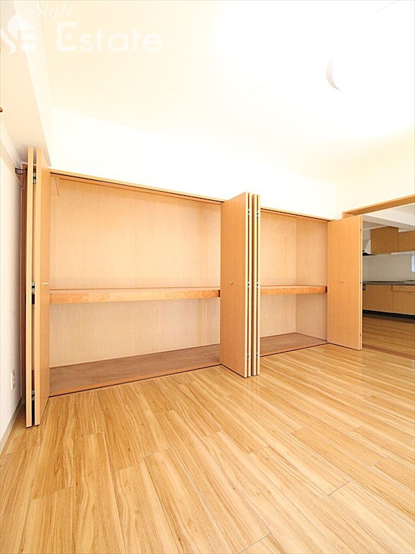 収納　クローゼット