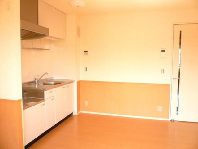 居室・リビング　★広めのおへやです★