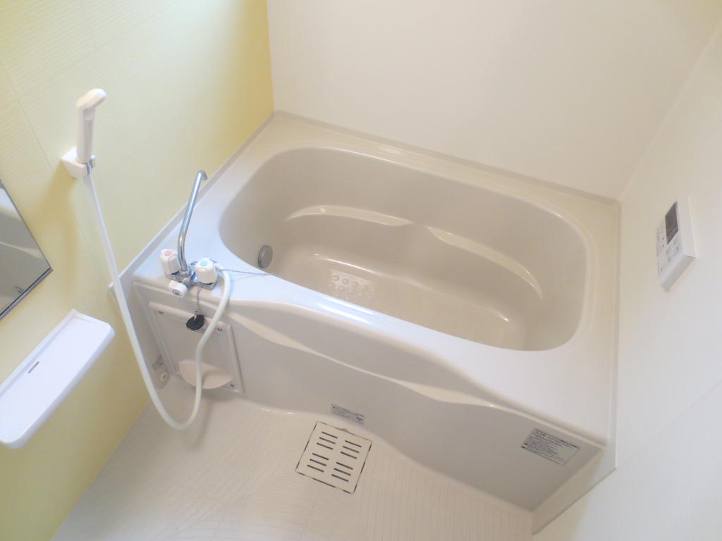 バス・シャワールーム　追焚付バス