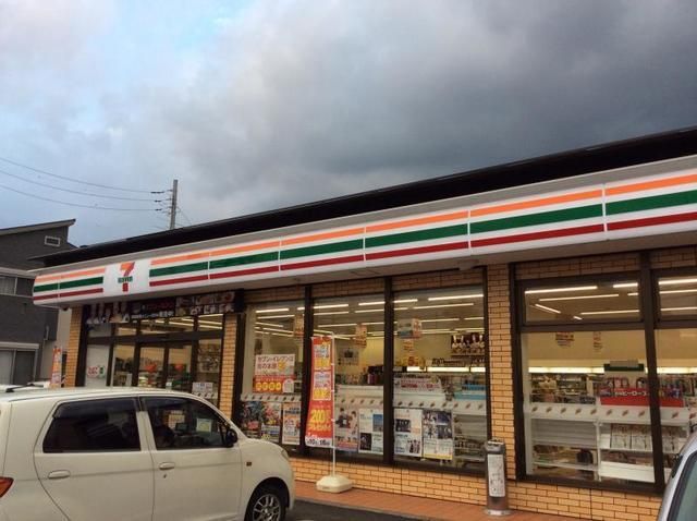 コンビニ　セブンイレブン浦和桜田2丁目店（コンビニ）まで1506m