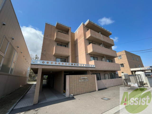 建物外観　札幌市北区あいの里三条「ラウルあいの里」