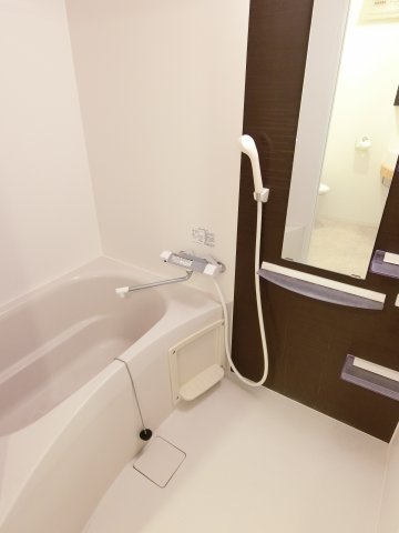 バス・シャワールーム　詳細は、RISUMO江坂本店→06-6155-7137まで♪