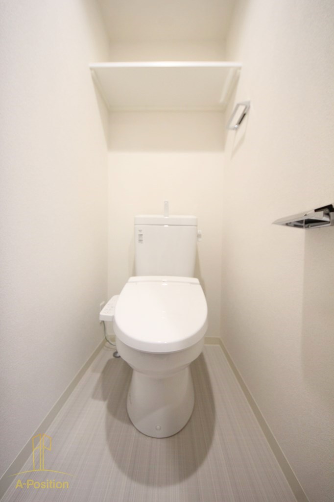 トイレ　プレサンス天神橋筋六丁目ヴォワール