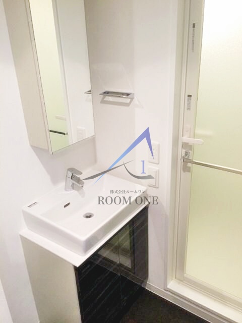 洗面設備　洗面台です。