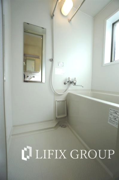 バス・シャワールーム　風呂