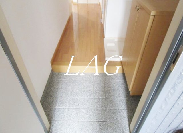 玄関　玄関です。