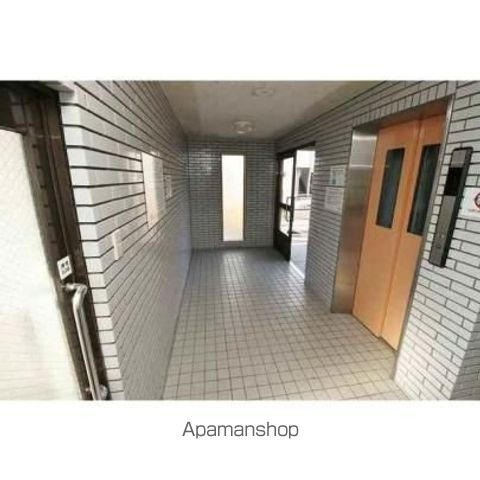 ロビー　ロビー