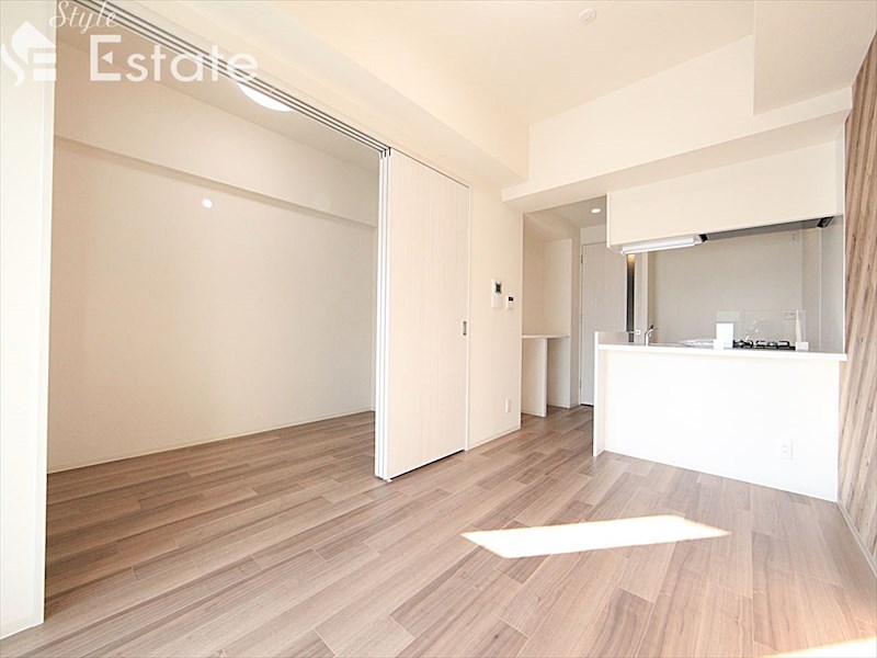 居室・リビング　内装