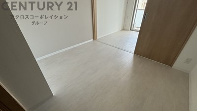 居室・リビング　明るい洋室です♪