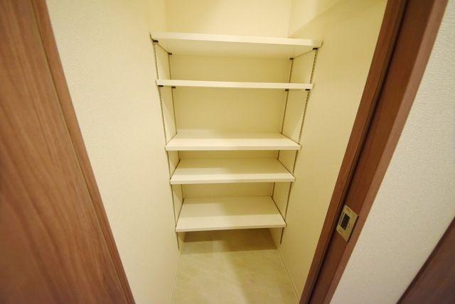 玄関　シューズボックス
