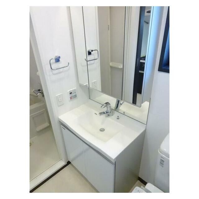 洗面設備　（別タイプ参考写真）ザ・レジデンス・オブ・トーキョーＹ１１