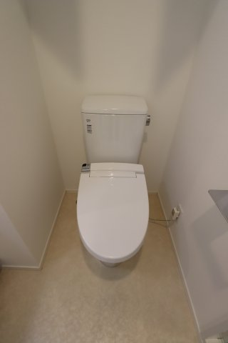 トイレ　コンパクトで使いやすいトイレです