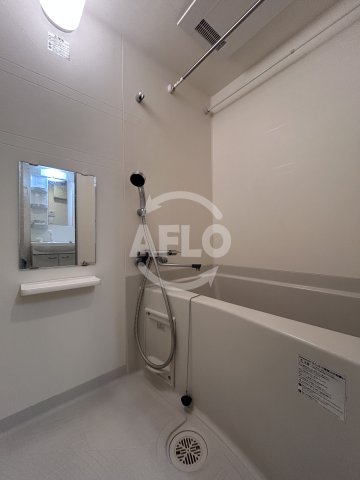 バス・シャワールーム　フレンシアノイエ東三国　浴室