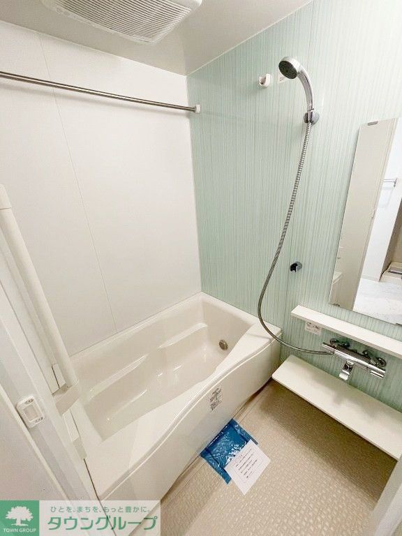 バス・シャワールーム　バス