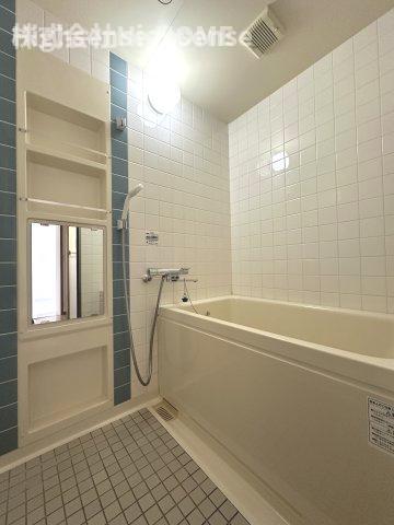 バス・シャワールーム　日々の疲れを癒すお風呂付です