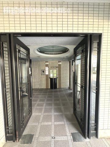 エントランス　毎日通るエントランスはこのようになっています