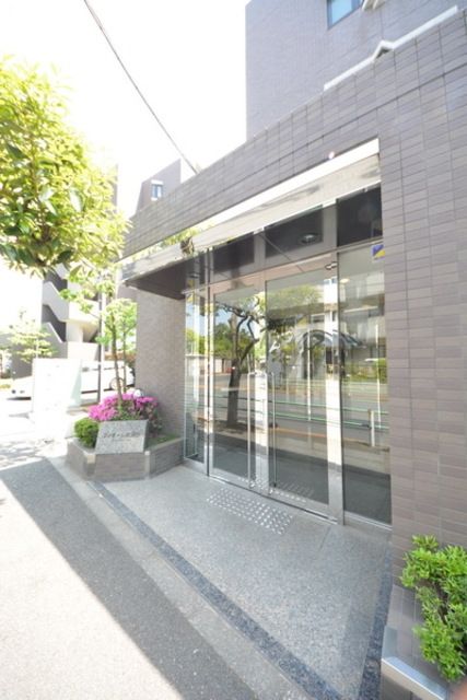 エントランス　エントランス