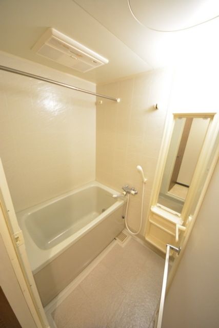 バス・シャワールーム　お風呂