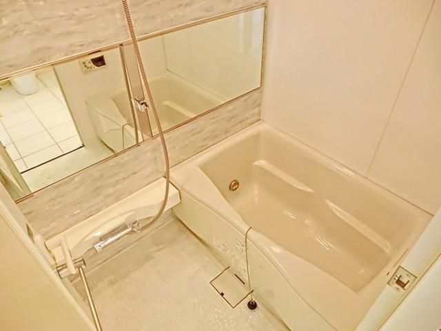 バス・シャワールーム　★追炊き・浴室乾燥機付★