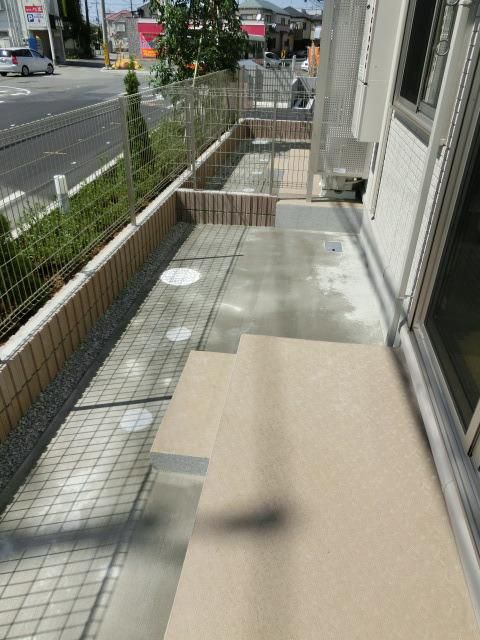 バルコニー　※別号室参考写真です