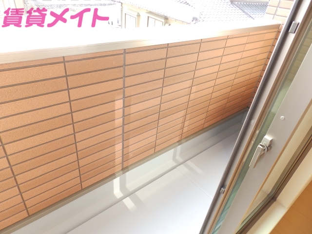 バルコニー　同型タイプ画像