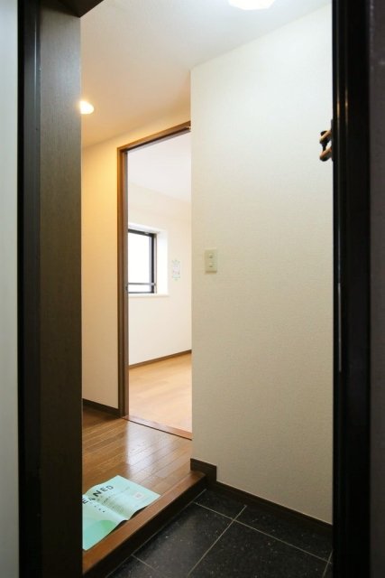 玄関　シンプルで使いやすい玄関です