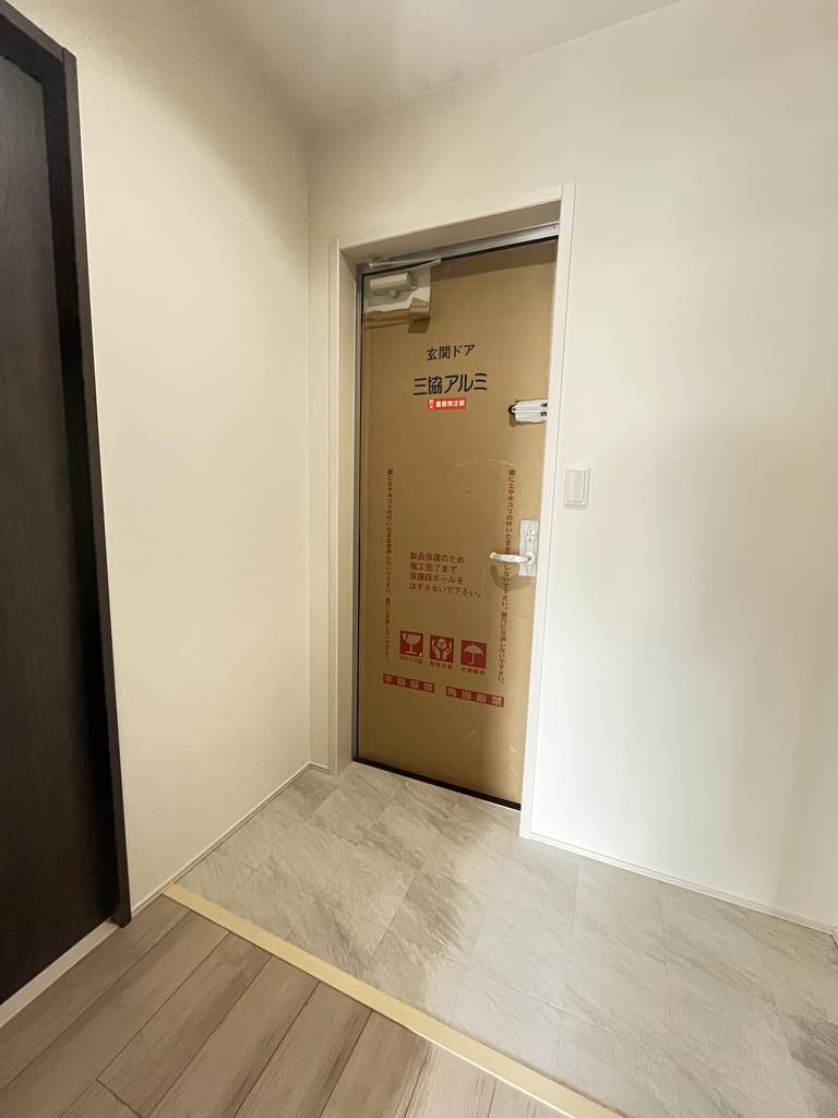 玄関　※同仕様