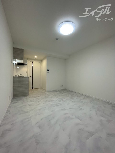 居室・リビング　食事スペースとして使用できます！