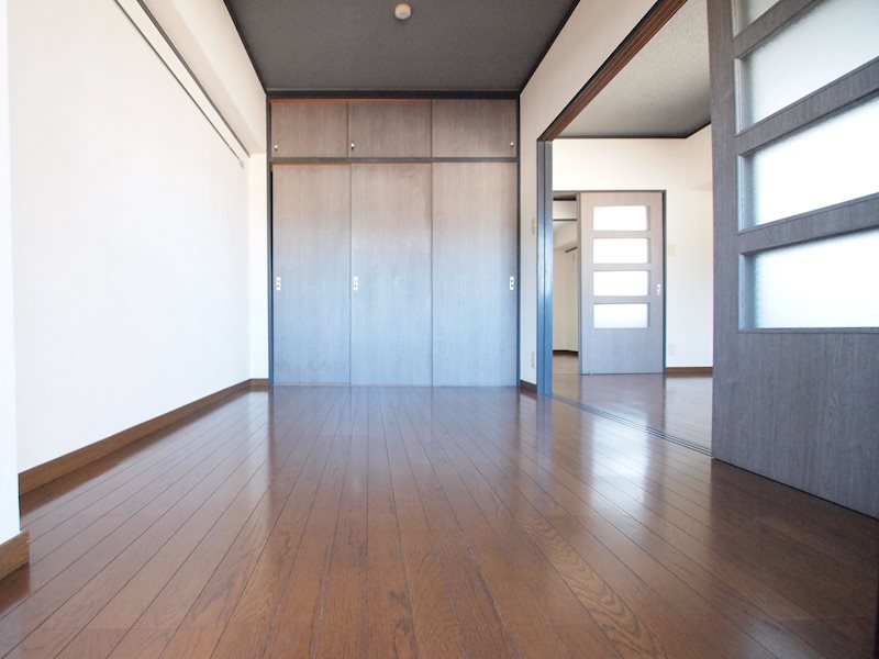 その他設備　洋室は２部屋広めです