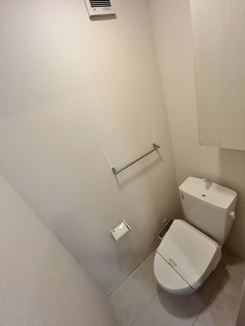 トイレ　別部屋参考写真です