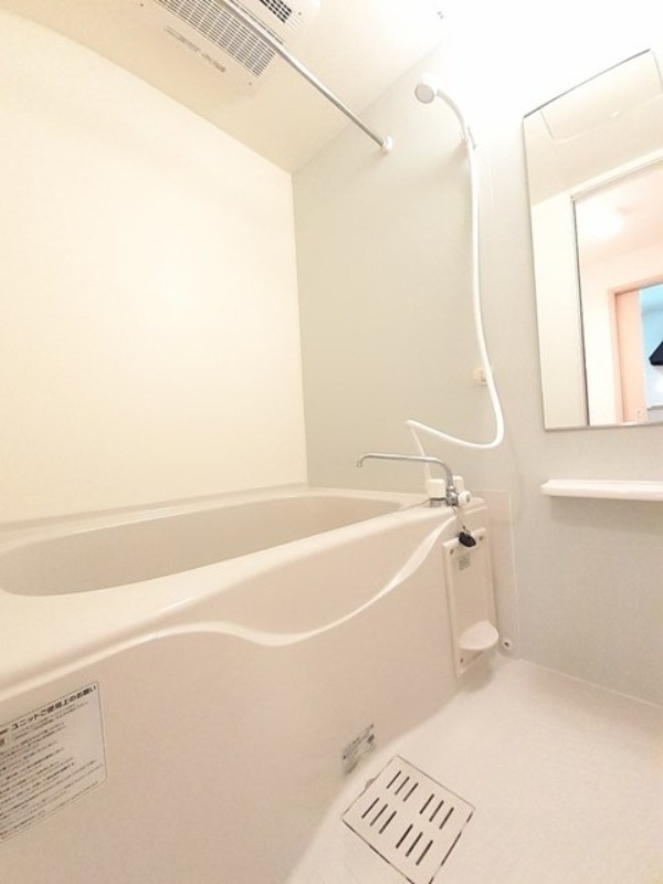 バス・シャワールーム　図面と現状に相違がある場合には現状を優先