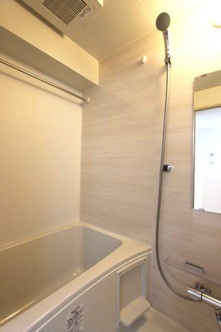 バス・シャワールーム　☆ゆっくりくつろげるお風呂☆