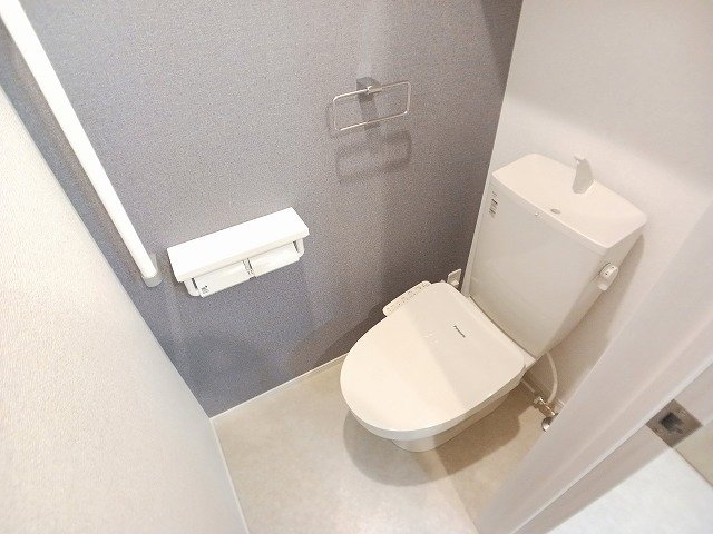トイレ　コンパクトで使いやすいトイレです
