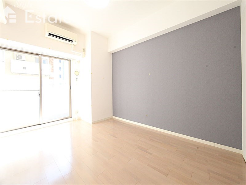 居室・リビング　内装