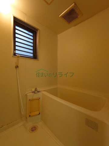 バス・シャワールーム　別間取り参考写真です