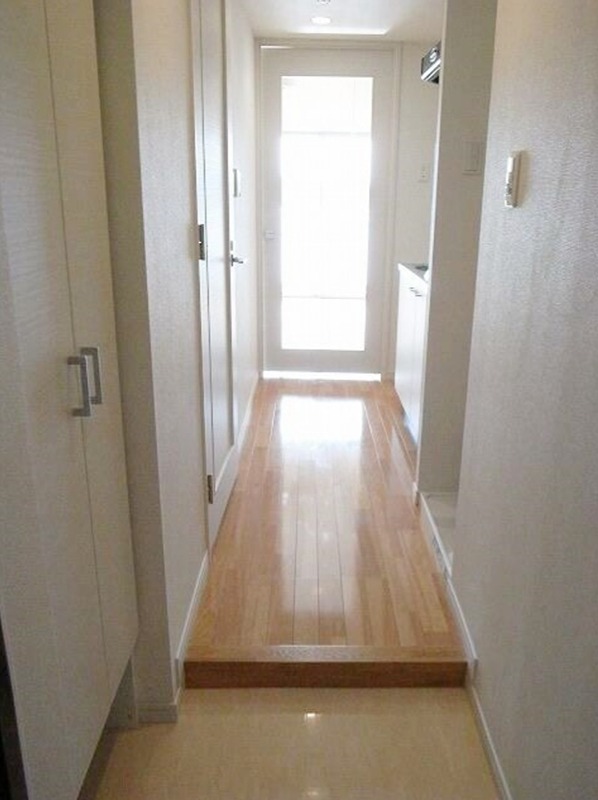 玄関　同仕様写真含む