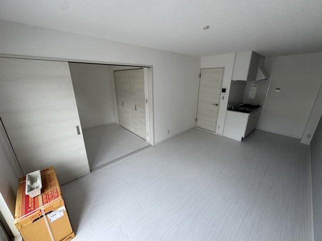 居室・リビング　※工事中の写真です